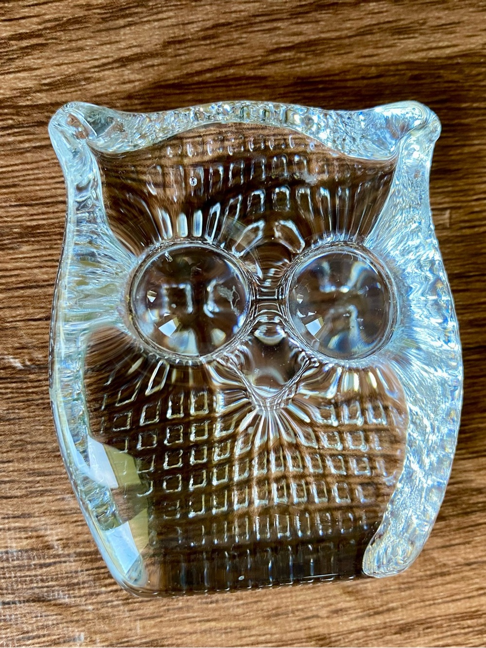 Vintage Swedish Glass Owl Paperweight Figurine - Picture 11 of 12